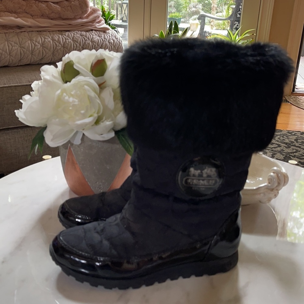 Authentic Coach snow boots